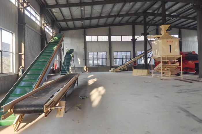 生物質(zhì)顆粒機(jī)生產(chǎn)線組裝展示 生物質(zhì)顆粒機(jī)生產(chǎn)線組裝展示